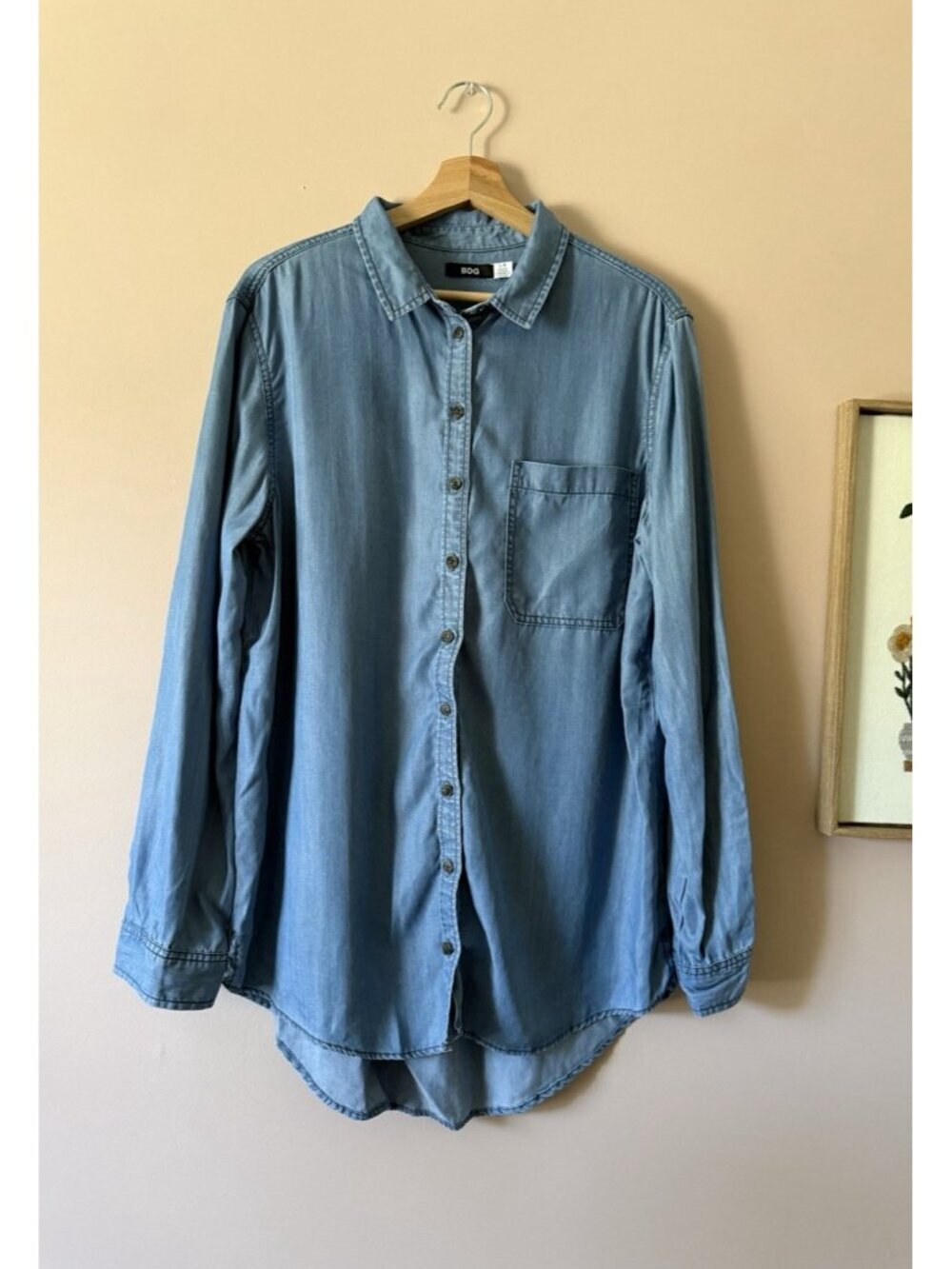 UO BDG Tencel Chambray Button Down Tunic Top Layering Relaxed Effortless L